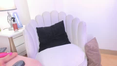 Nastya online show from December 13, 2024, 10:55 pm