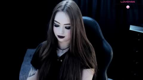 nastykatty_ online show from June 10, 2026, 10:41 pm