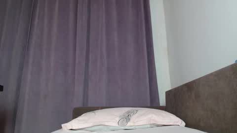 Verra online show from February 15, 2026, 5:26 am