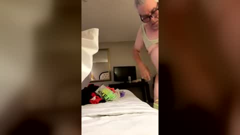 nastypantyslutuwant online show from June 21, 2026, 3:09 am