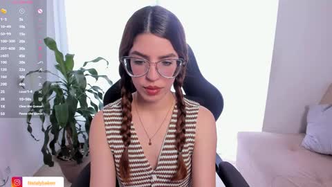 nat_bakerss online show from April 24, 2026, 8:55 pm