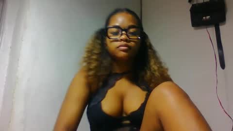 natachazz online show from April 2, 2026, 2:42 am