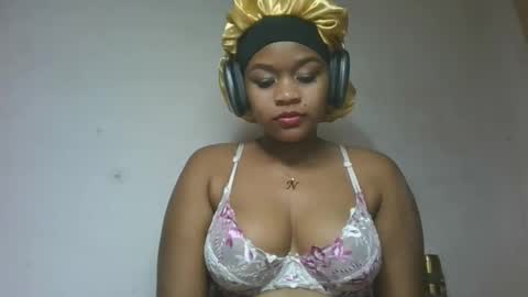 natachazz online show from April 21, 2026, 4:34 pm