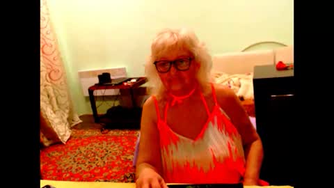 natali online show from June 4, 2026, 2:06 am