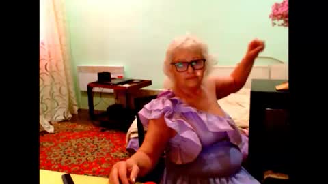 natali online show from June 9, 2026, 5:08 am