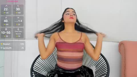 Naty  online show from February 13, 2025, 6:48 pm