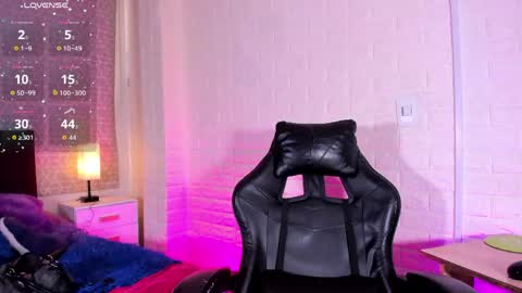 Natalia Kiss online show from June 6, 2026, 8:13 pm