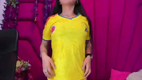 natalia pinkk online show from June 24, 2026, 3:49 am