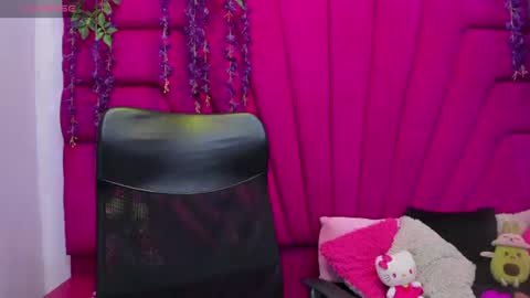 natalia pinkk online show from July 6, 2026, 3:03 pm