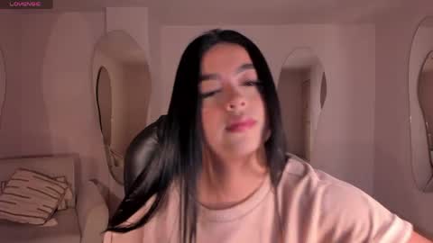 Snapshot of nataliagaret chatting on May 10, 2026, 11:37 am Nata online show from May 10, 2026, 11:37 am