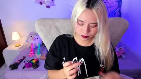 Nataliua Henao online show from July 21, 2026, 5:26 pm