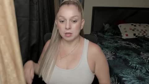 nataliasweet777 online show from March 12, 2026, 12:44 pm
