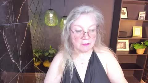 NataliCloud online show from May 20, 2026, 1:50 pm