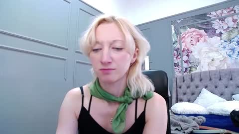 Natalie online show from January 4, 2025, 11:00 am