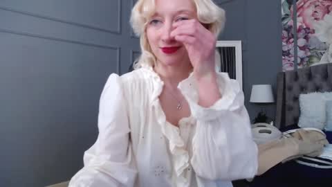 Natalie online show from January 10, 2025, 1:52 pm