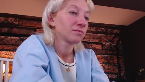 Natalie online show from May 21, 2026, 8:10 am