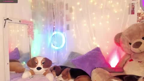       online show from March 15, 2026, 11:22 pm