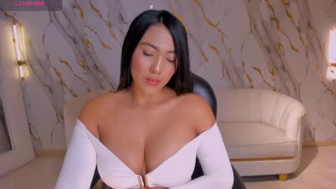 Natalie Lewis online show from June 27, 2026, 12:22 pm