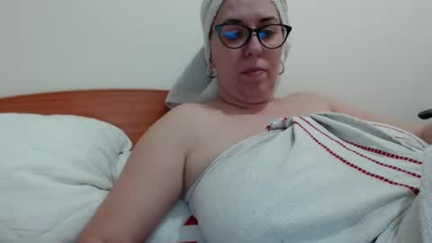 natally online show from February 14, 2025, 12:25 pm