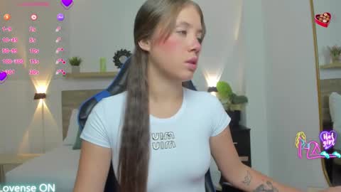 Snapshot of nataly_rodri chatting on February 28, 2026, 2:23 am Nataly online show from February 28, 2026, 2:23 am