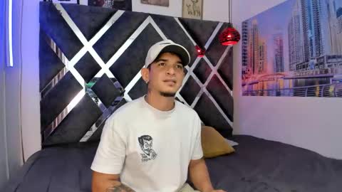 natan_77 online show from September 15, 2025, 4:45 am