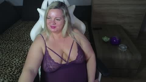 Snapshot of natascha1202 chatting on January 9, 2025, 12:57 am Natalli online show from January 9, 2025, 12:57 am