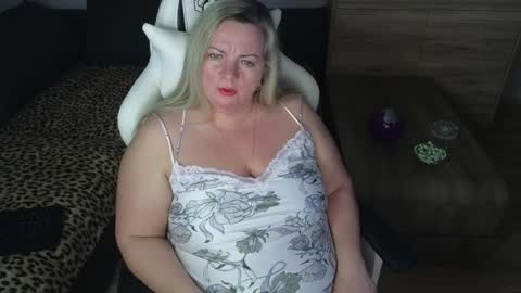 Snapshot of natascha1202 chatting on January 10, 2025, 1:32 am Natalli online show from January 10, 2025, 1:32 am