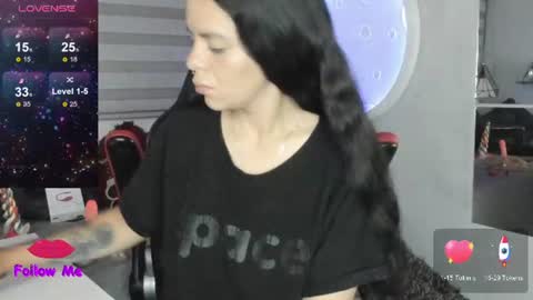 Snapshot of natasha__logan chatting on June 27, 2026, 5:01 am Natasha online show from June 27, 2026, 5:01 am