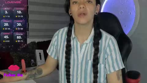 Snapshot of natasha__logan chatting on August 4, 2026, 4:04 am Natasha online show from August 4, 2026, 4:04 am
