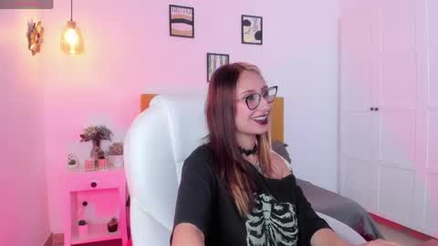Natasha online show from May 21, 2026, 1:07 pm