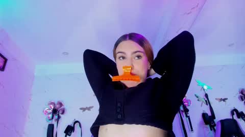 NATASHA online show from April 12, 2026, 3:33 am