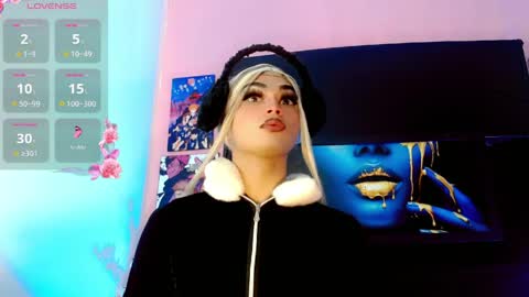 natasha_clifford online show from May 11, 2026, 8:17 pm