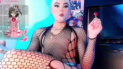 natasha_clifford online show from May 22, 2026, 7:52 pm
