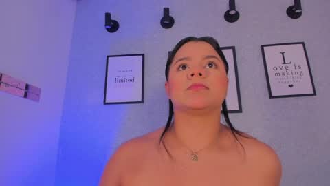 Snapshot of natasha_harpper chatting on April 29, 2026, 12:09 pm Natasha online show from April 29, 2026, 12:09 pm