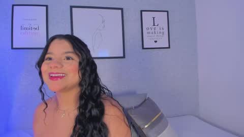 Snapshot of natasha_harpper chatting on May 23, 2026, 11:58 am Natasha online show from May 23, 2026, 11:58 am