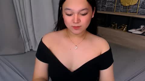 Snapshot of natasha_santiago5 chatting on November 14, 2025, 9:19 am natasha_santiago5 online show from November 14, 2025, 9:19 am