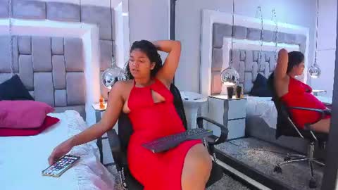 Snapshot of natashabroown_ chatting on July 14, 2026, 2:05 am natashabroown_ online show from July 14, 2026, 2:05 am