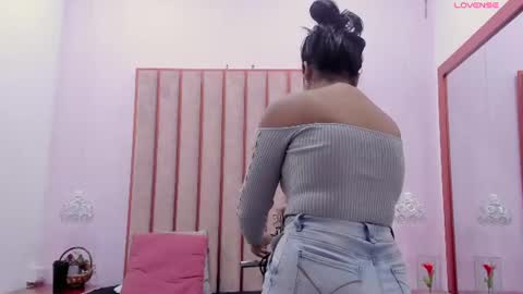 Snapshot of natashabroown_ chatting on July 28, 2026, 11:17 am natashabroown_ online show from July 28, 2026, 11:17 am