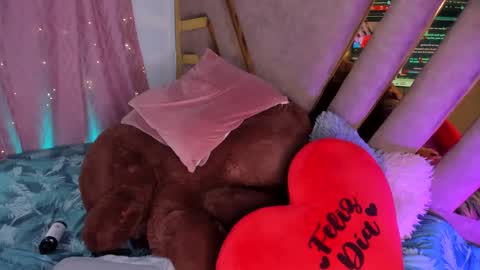 Natasha online show from February 16, 2025, 1:58 am