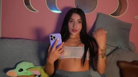 Hello im Natti online show from May 20, 2026, 3:24 am