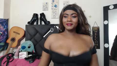 natashasexxy__ online show from June 9, 2026, 2:01 am