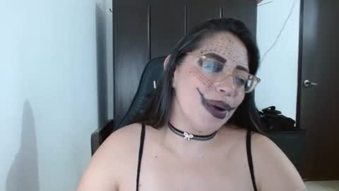 Natasha Smithe  online show from February 20, 2025, 2:18 am