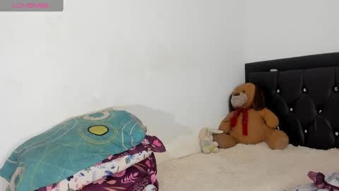 Snapshot of natassha_brown chatting on January 26, 2025, 12:22 pm Natassha online show from January 26, 2025, 12:22 pm