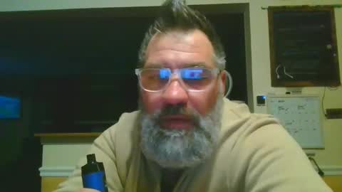 Snapshot of nateemkow chatting on December 4, 2024, 12:30 am lombardIL online show from December 4, 2024, 12:30 am