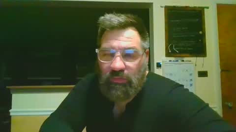 Snapshot of nateemkow chatting on January 27, 2025, 3:37 am lombardIL online show from January 27, 2025, 3:37 am