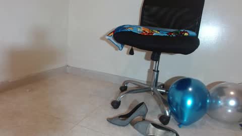 Snapshot of nath_dawson chatting on September 22, 2025, 1:35 pm nath_dawson online show from September 22, 2025, 1:35 pm