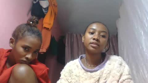 Snapshot of nathalia069 chatting on August 7, 2026, 7:54 am nathalia069 online show from August 7, 2026, 7:54 am
