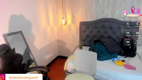 N A T H A L I A online show from October 13, 2025, 3:01 pm