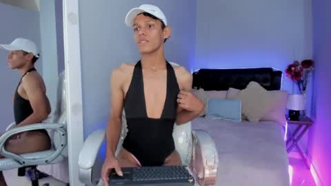 Snapshot of nathalie_moon_ chatting on April 9, 2026, 2:00 pm nathalie_moon_ online show from April 9, 2026, 2:00 pm