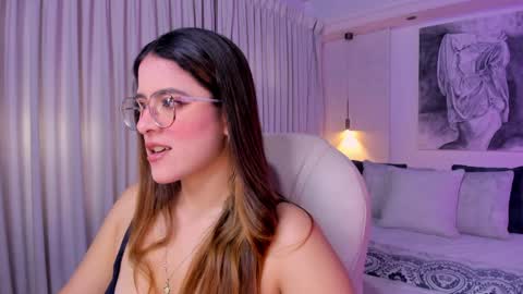 NATHALIE online show from April 2, 2026, 11:19 am